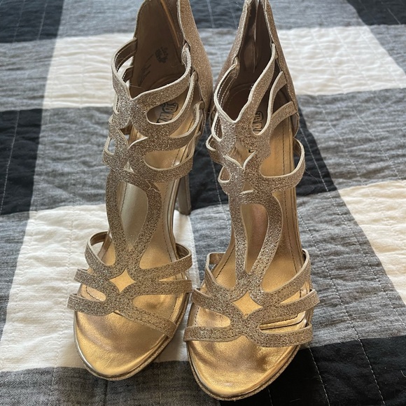 Brash Gold Formal Heels - Picture 2 of 6